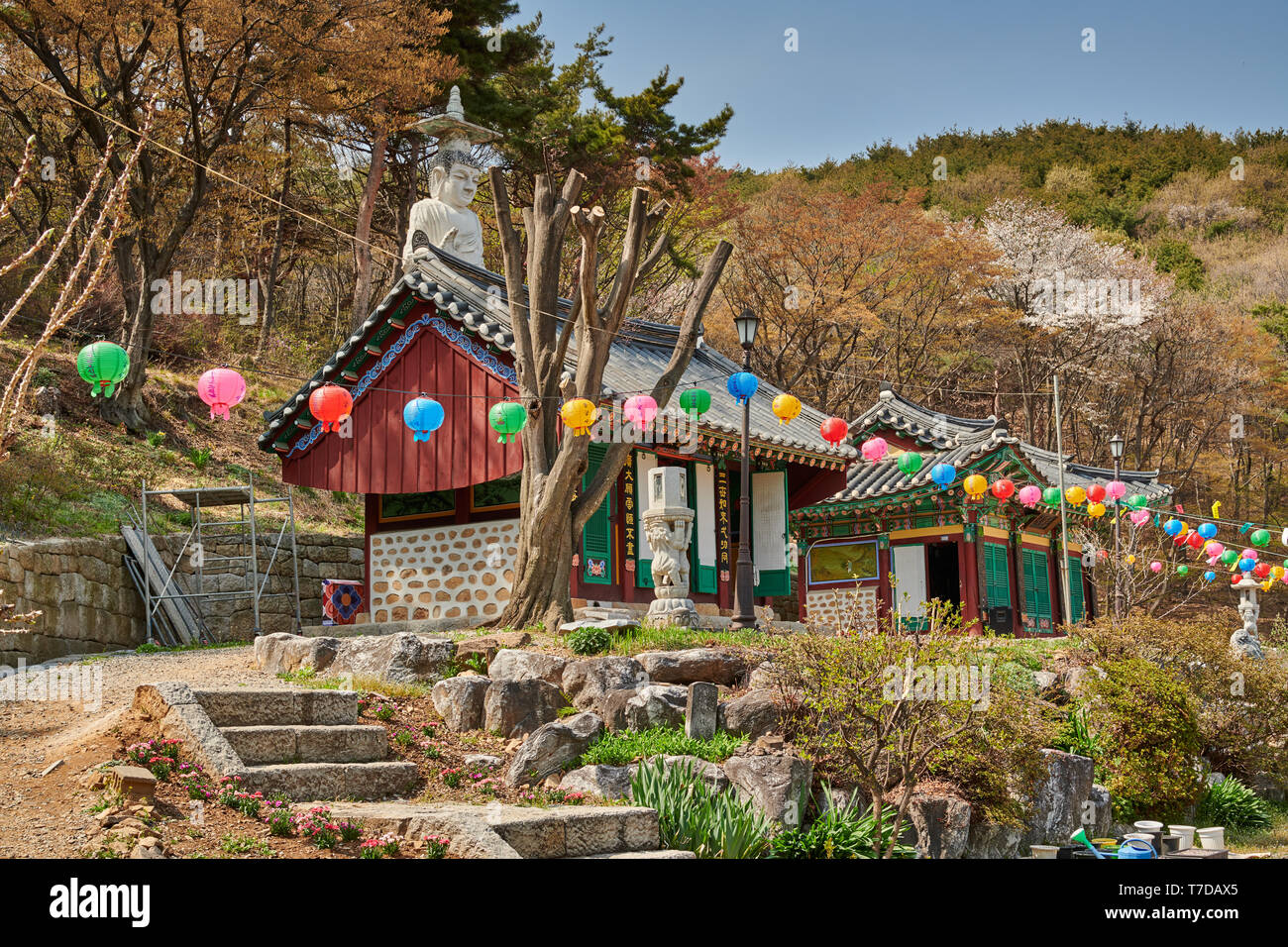 Tempio Baekunsa o 'nuvola bianca tempio' su Yeonjondo Isola, Incheon, Corea del Sud Foto Stock