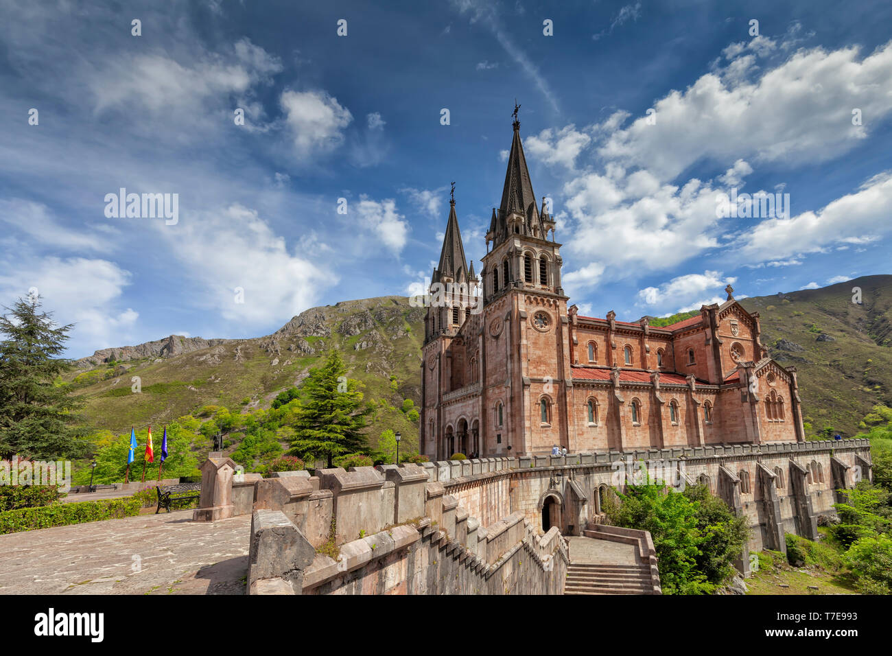 Basilica di Covadonga nelle Asturie, Spagna. Immagine presa il 6 maggio 2019 Foto Stock