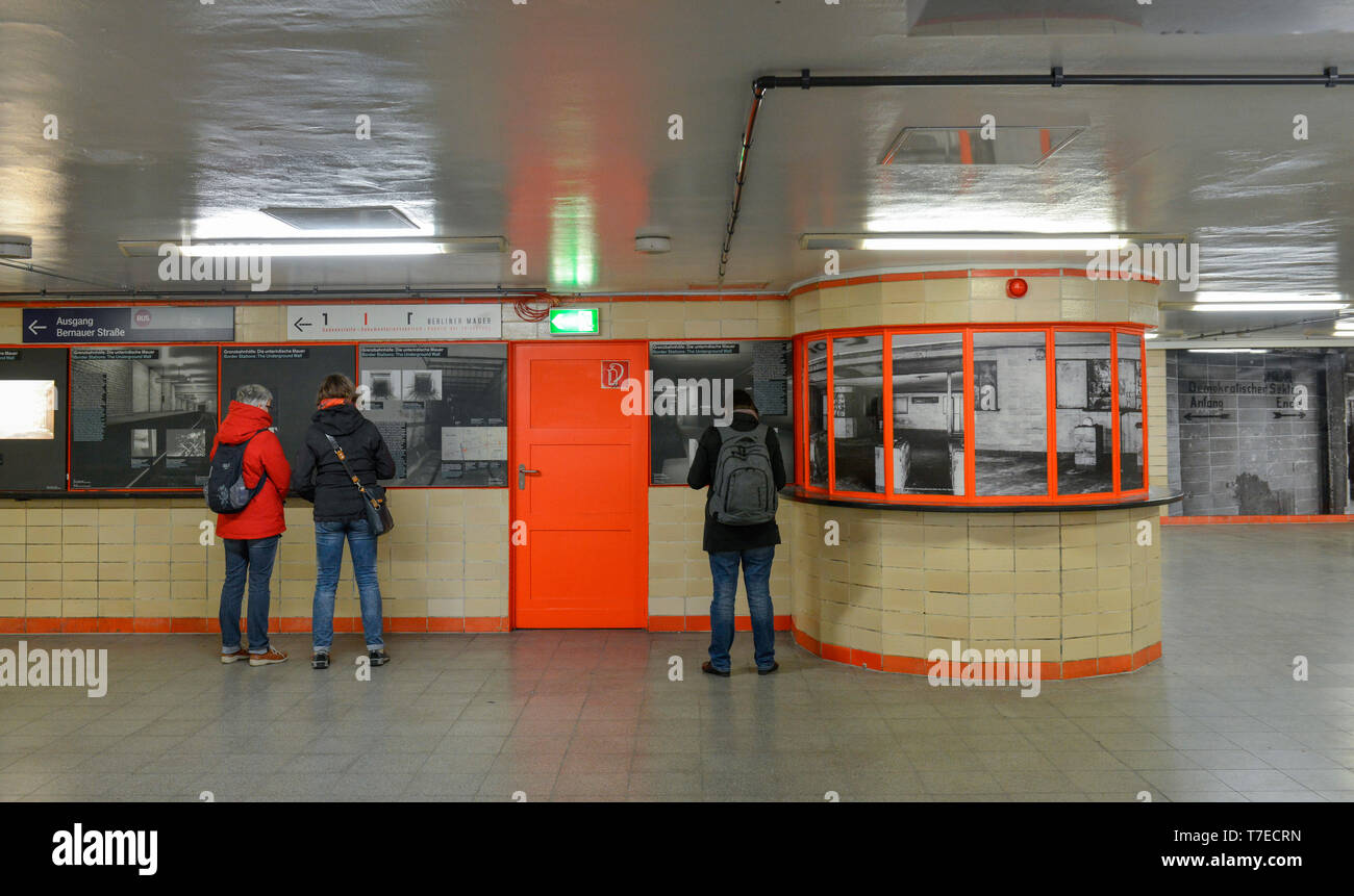 Ausstellung Nordbahnhof, Berliner Mauer, nel quartiere Mitte di Berlino, Deutschland Foto Stock