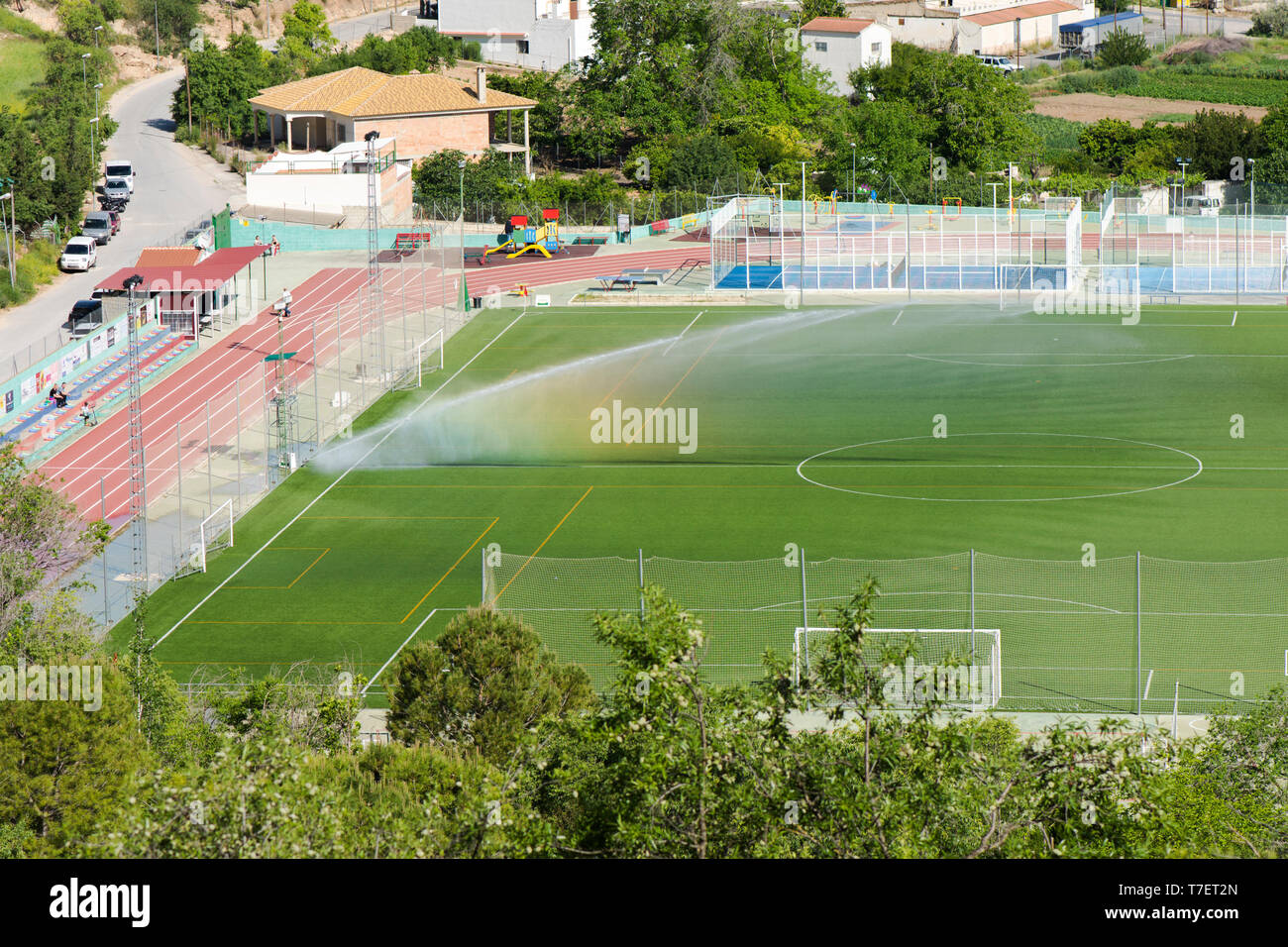 Campo da calcio, campo di calcio di irrigazione, Cuevas de San Marcos, Andalusia. Foto Stock