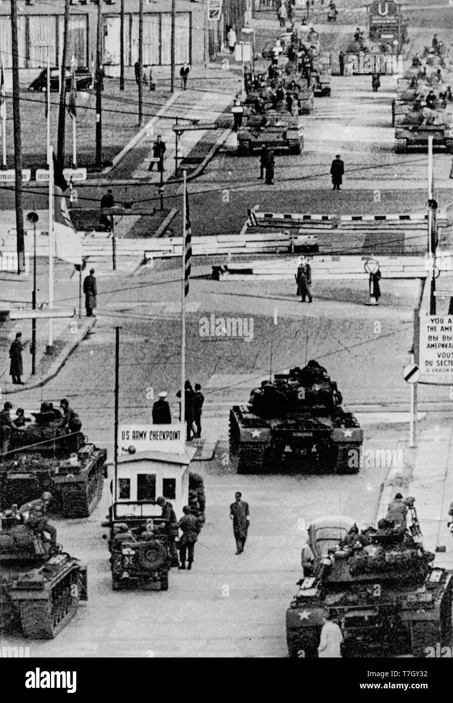 Russo e americano serbatoi, crisi di Berlino, Berlino, Germania, 1961 Foto Stock