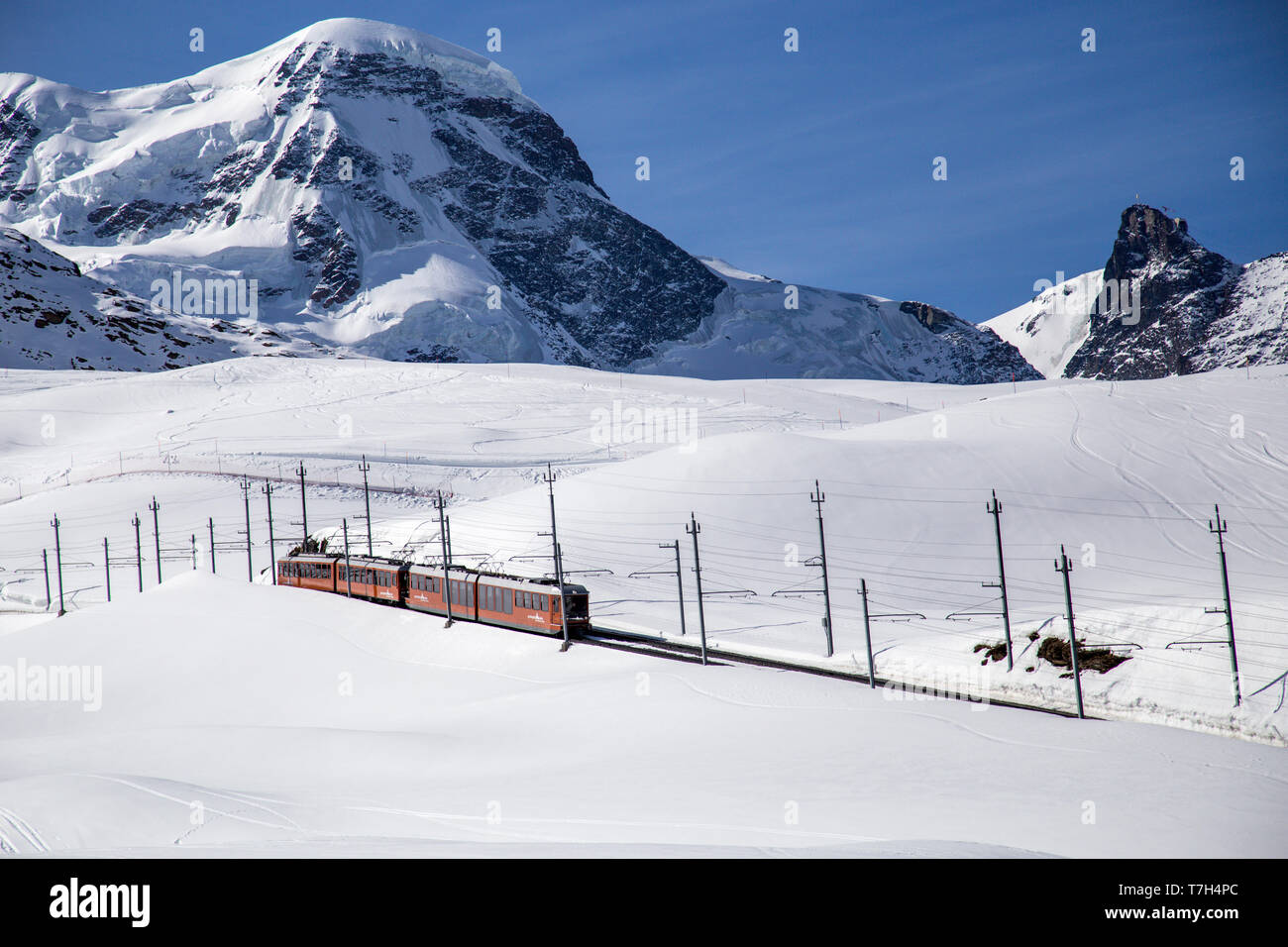 Gornergrat treno nel Matterhorn ski area Foto Stock