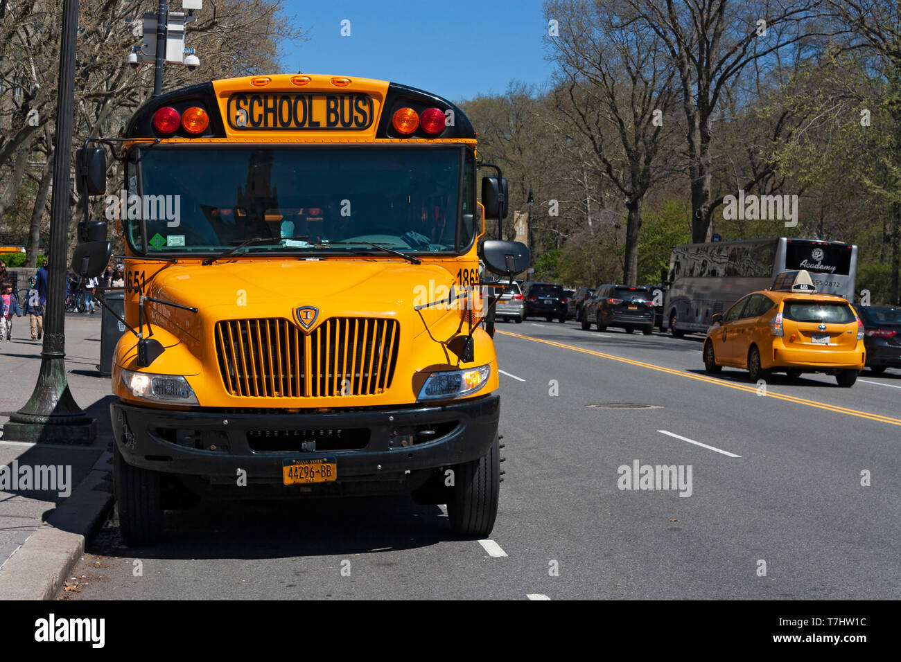 Scuola Bus vicino a Central Park, Upper Manhattan, New York City, Stati Uniti d'America Foto Stock