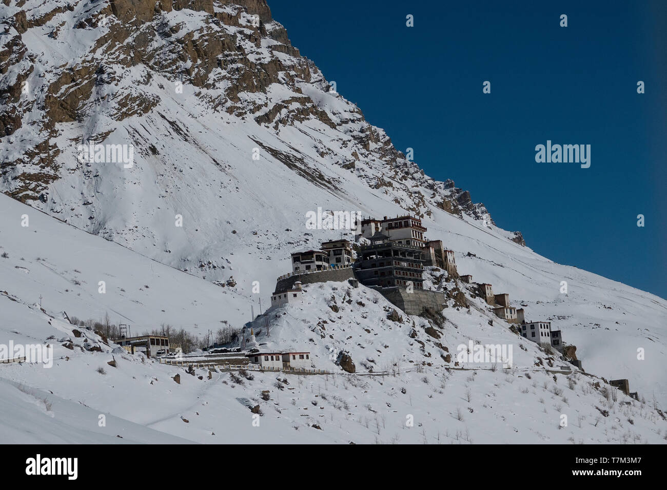 Anni 1000 Gompa chiave è il tibetano monastero buddista situato sulla sommità di una collina ad una altitudine di 4166 metri sopra il livello del mare nella parte spiti Foto Stock