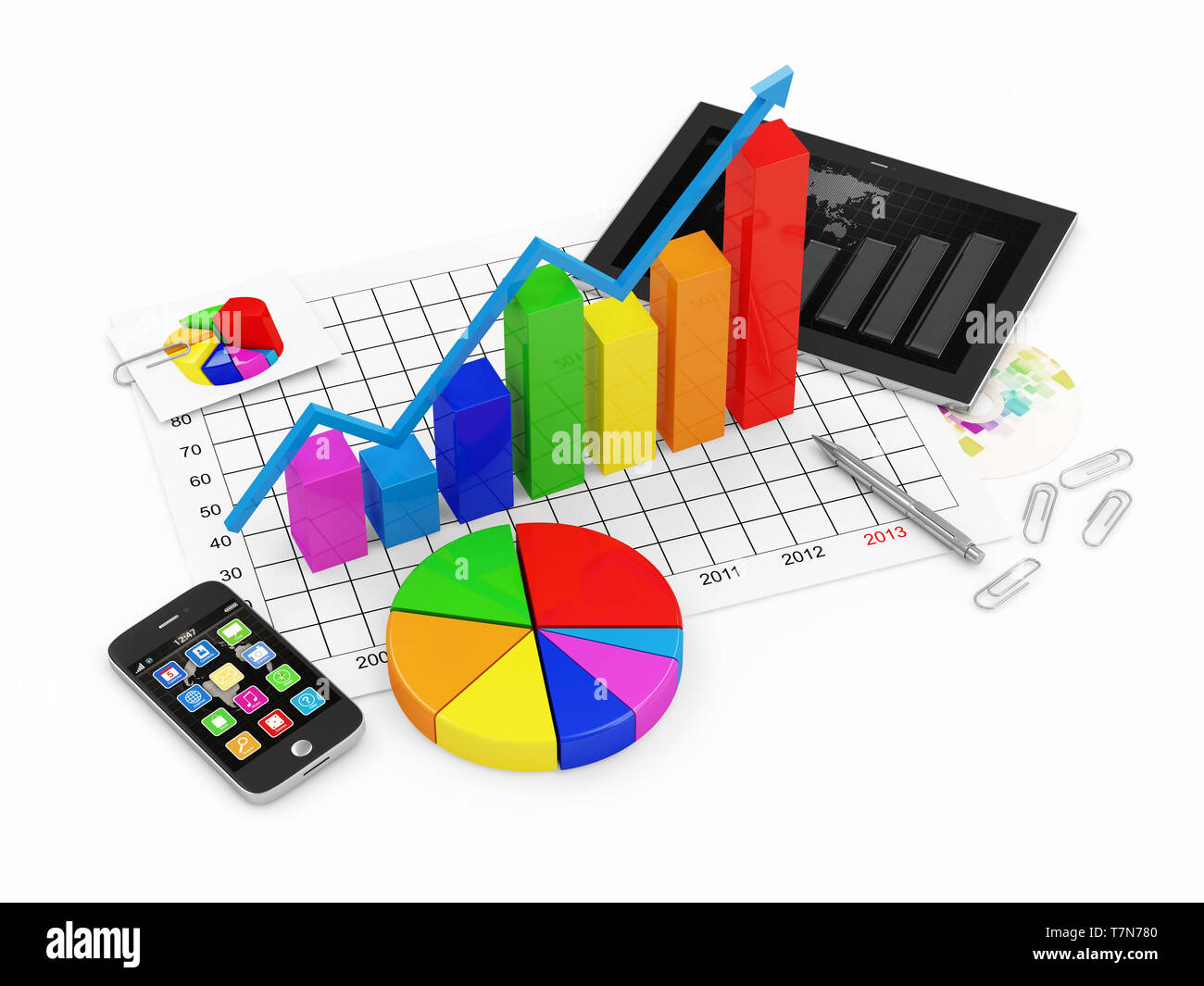 Colorato grafico di Business con grafico a torta, Tablet PC e Smartphone Touchscreen isolati su sfondo bianco Foto Stock