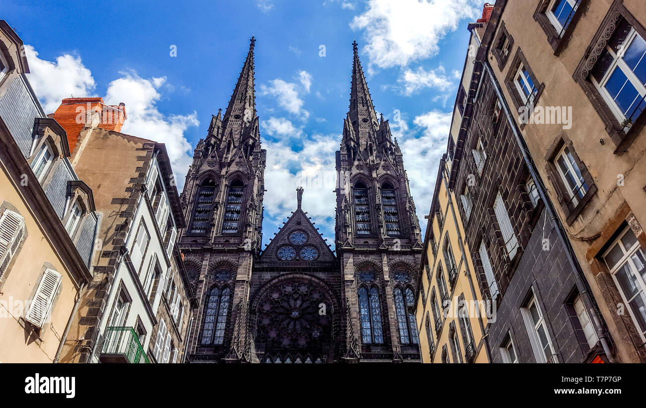 Cattedrale di Notre-dame de l'Assomption di Clermont Ferrand, Puy de Dome, Auvergne Rhone Alpes, Francia Foto Stock