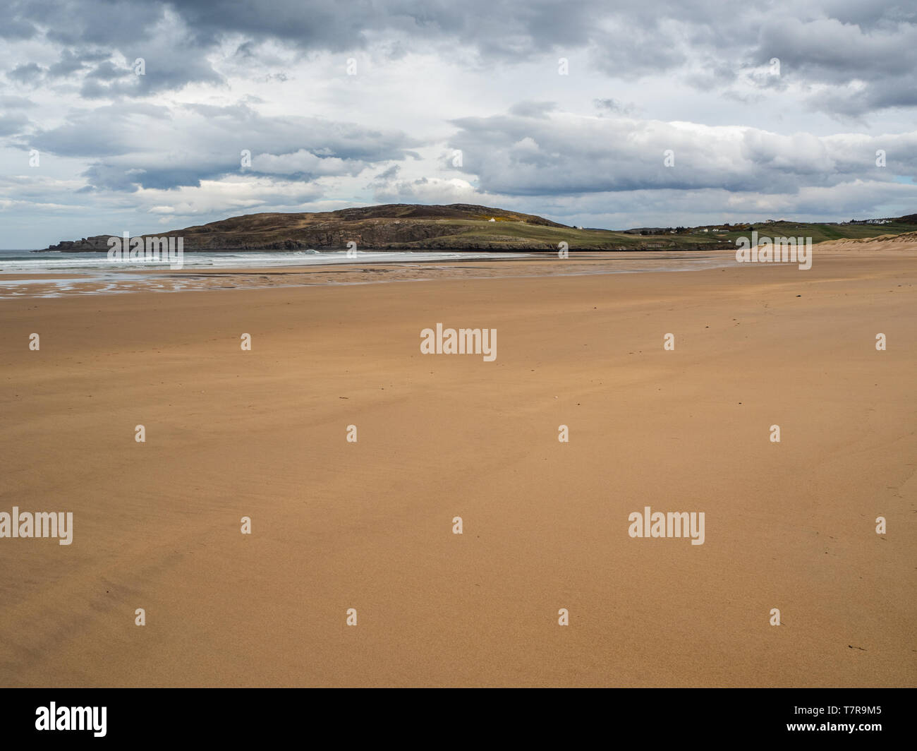 Torrisdale Bay è una favolosa spiaggia lunga un miglio,, con clean Golden sands, sulla costa nord di Sutherland, Scozia. Un eccezionale spiaggia superba con du Foto Stock