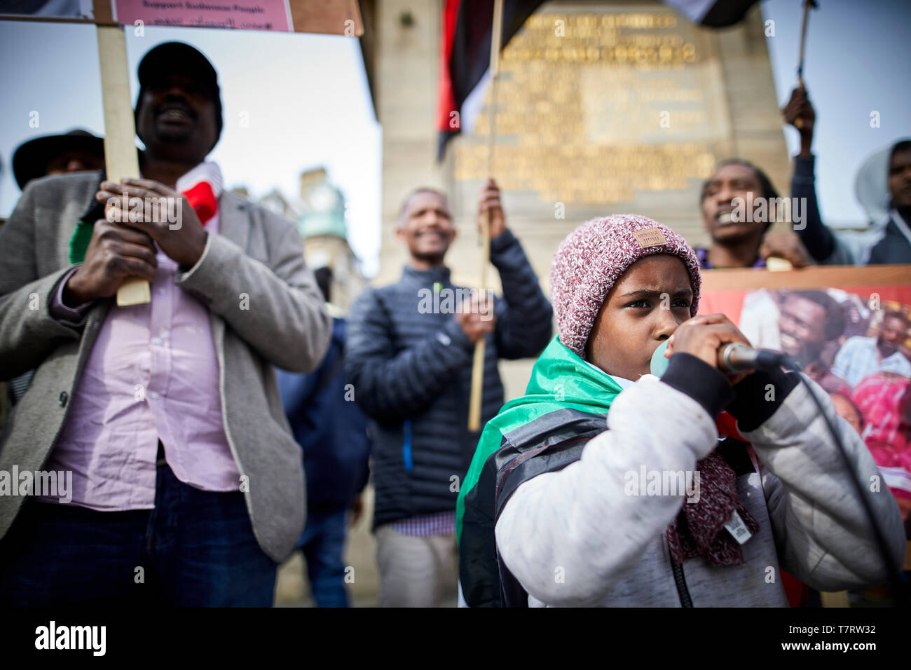 Newcastle upon Tyne, Grey's Monument manifestanti Sudan demo Foto Stock