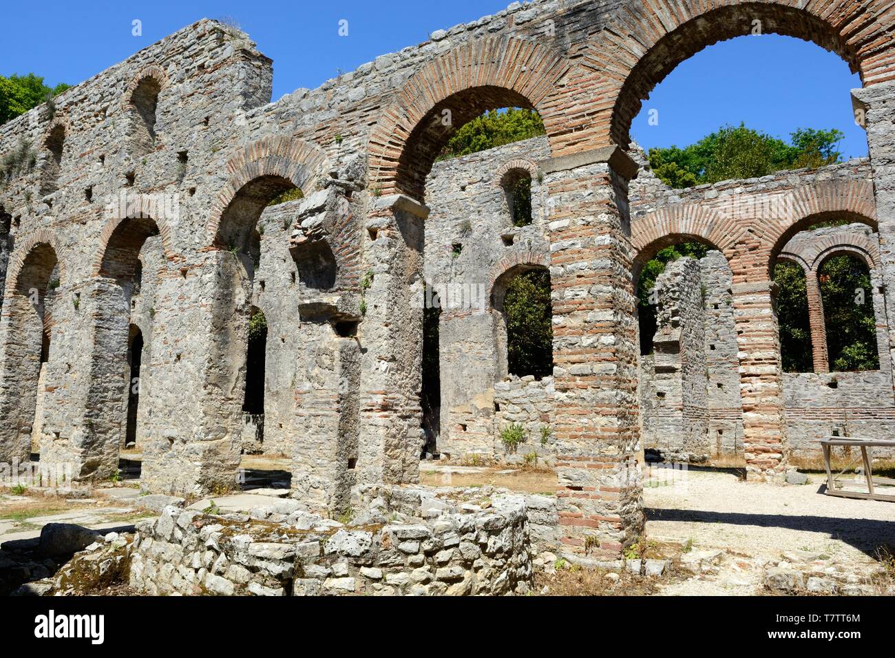 La Basilica Butrinto uno dei più importanti siti archeologici in Balcans Unesco World Heritage Site in Albania Foto Stock