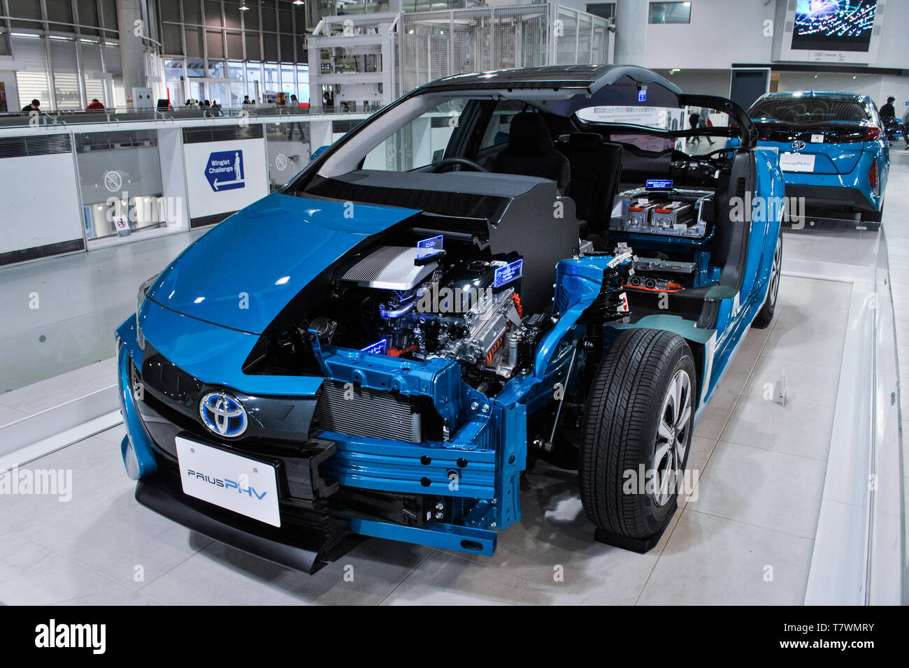 Auto blu mostra in Toyota Megaweb. Odaiba. Tokyo. Il Giappone. Foto Stock