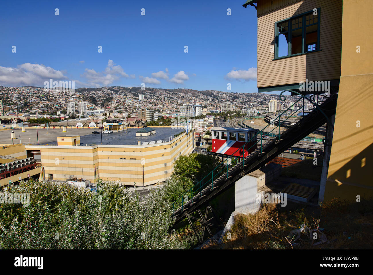 La storica Ascensor Artilleria funicolare nel Patrimonio Mondiale UNESCO Valparaiso, Cile Foto Stock