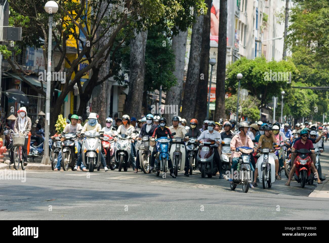 Il Vietnam, la regione di Sud Est, la città di Ho Chi Minh (Saigon), scooter Foto Stock