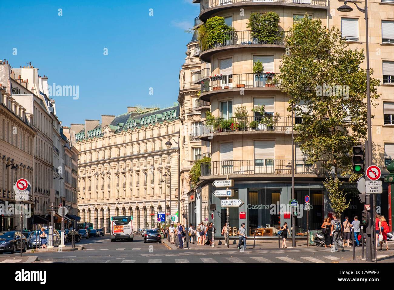 Francia, Parigi Saint Germain des Pres district, boulevard Saint Germain Foto Stock