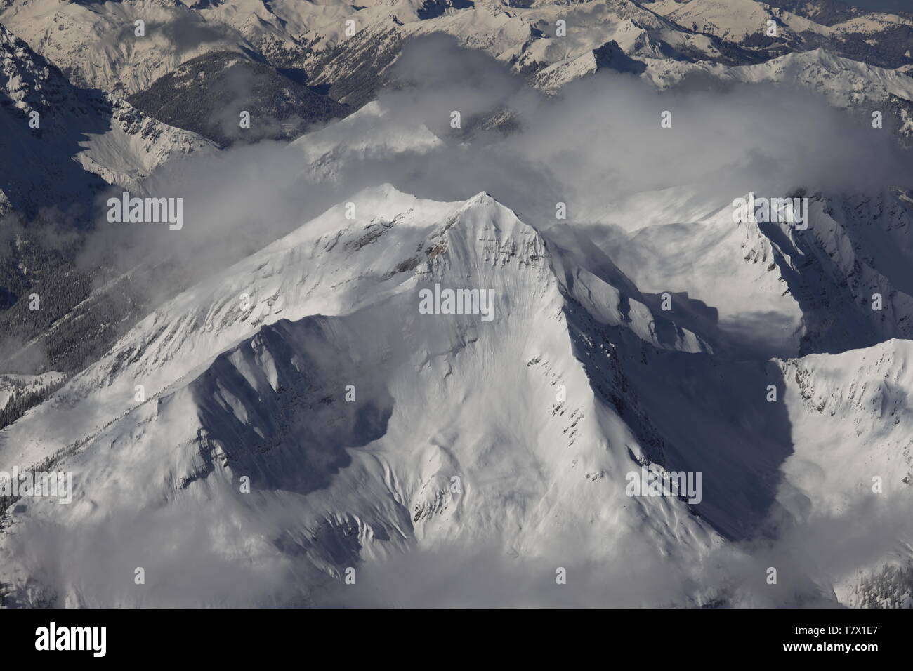 Zugspitze: Blick auf den zugeschneiten Hochblassen mit aller Art. Foto Stock