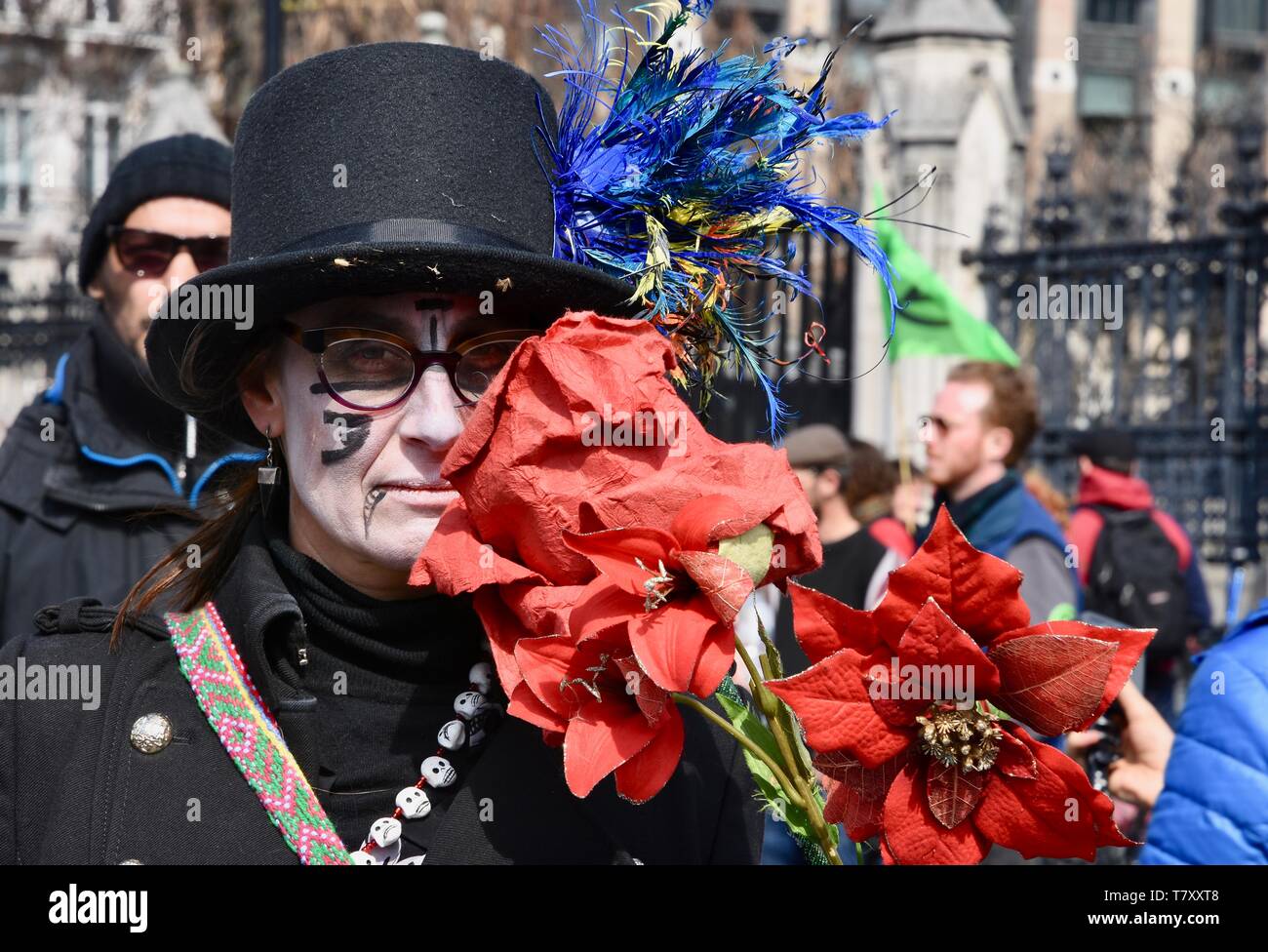 La Ribellione di estinzione il cambiamento climatico protesta. La piazza del Parlamento, Londra. Regno Unito Foto Stock