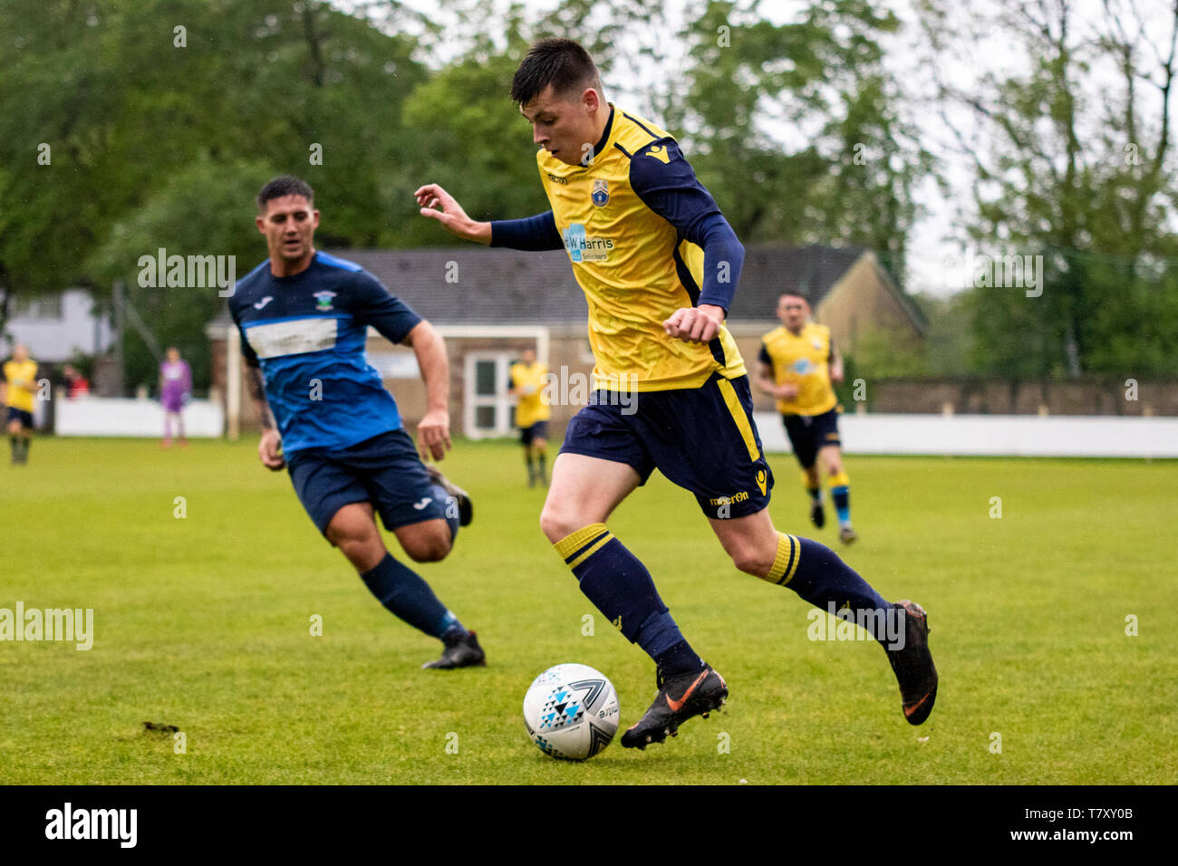 Verso Goytre Regno v Port Talbot Town nella divisione WFL uno a Glenhafod Park Stadium. Mitchel Lewis/PTT. Foto Stock