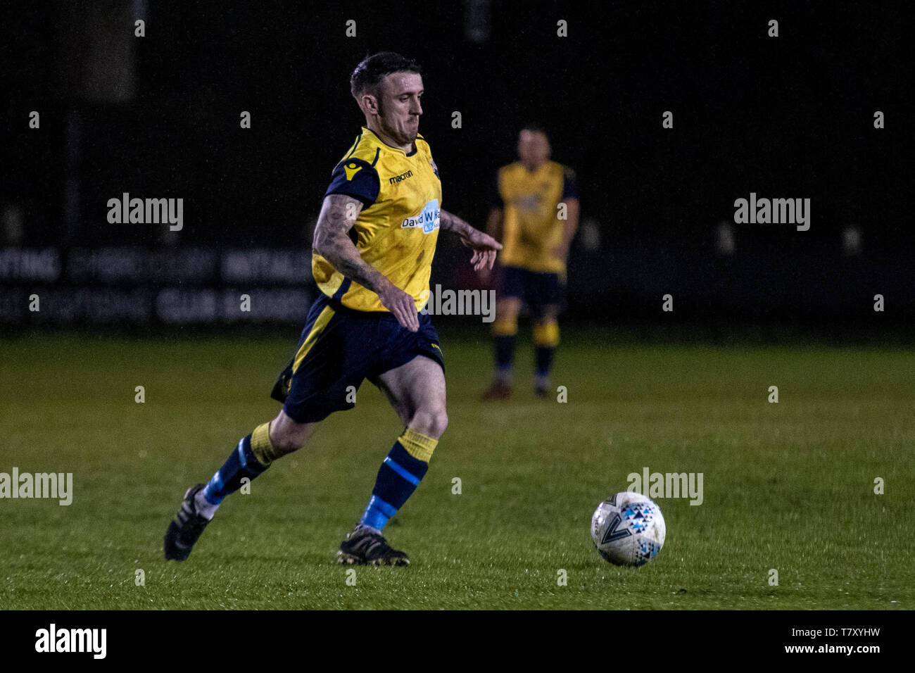 Verso Goytre Regno v Port Talbot Town nella divisione WFL uno a Glenhafod Park Stadium. Mitchel Lewis/PTT. Foto Stock