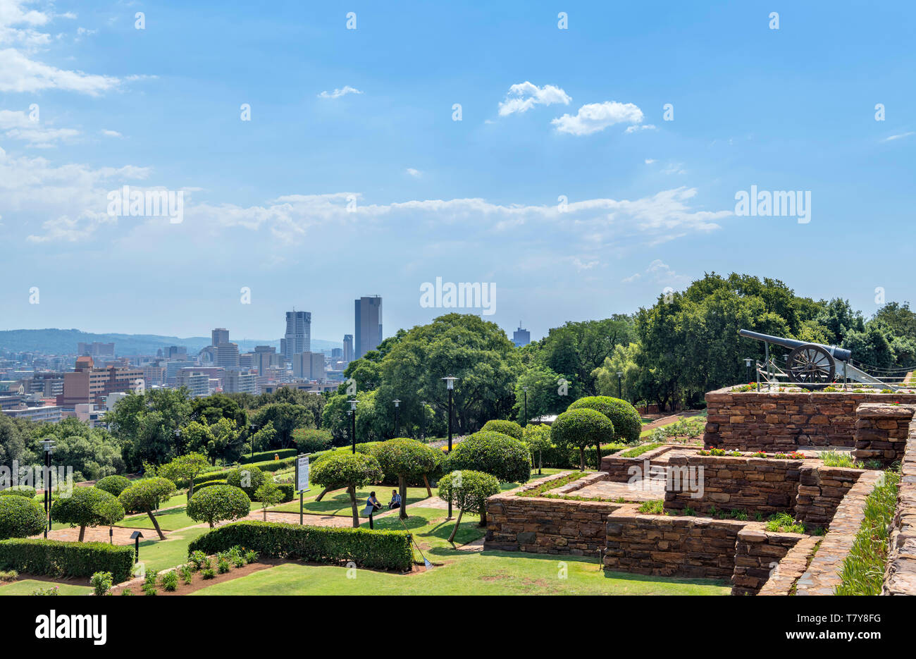 Vista dall'Unione costruzioni oltre il centro di Pretoria, Sud Africa Foto Stock
