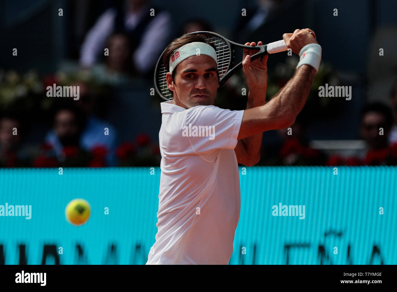 Roger Federer ha visto in azione durante la Mutua Madrid Open Masters corrisponde al giorno 7 a Caja Magica a Madrid. Foto Stock