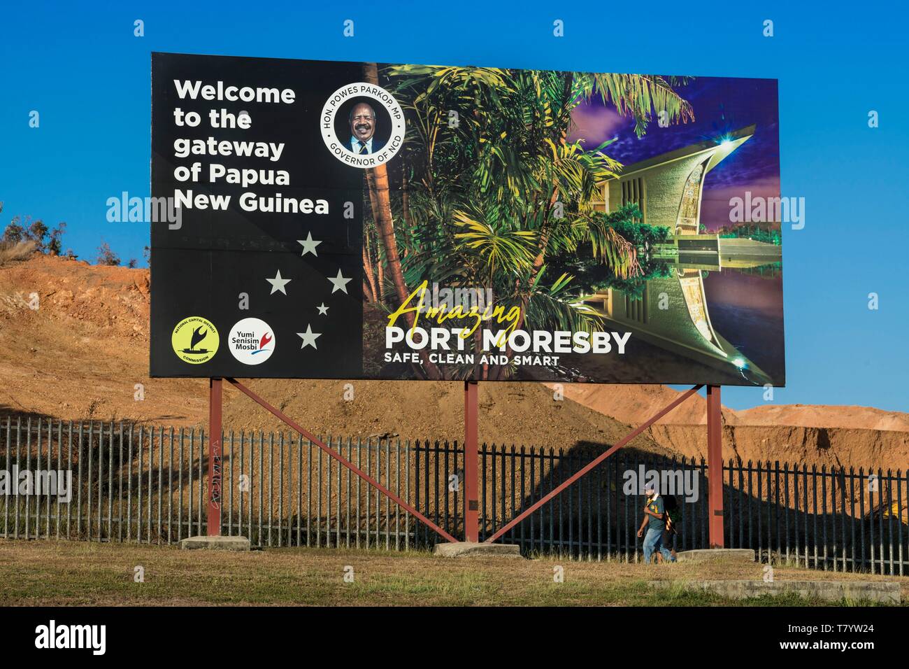 Papua Nuova Guinea-Papua bay, Capitale Nazionale Port Moresby town, aeroporto di Jackson, affissioni accoglienza dei visitatori Foto Stock