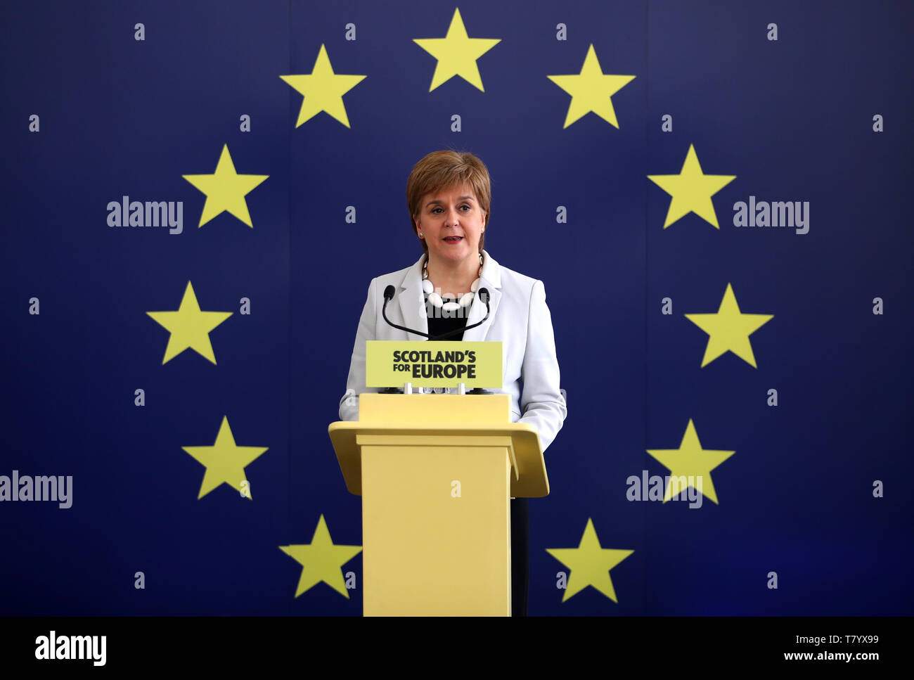 Primo Ministro Nicola Storione al lancio del SNP campagna elettorale europea al Dynamic Earth, Edimburgo. Foto Stock