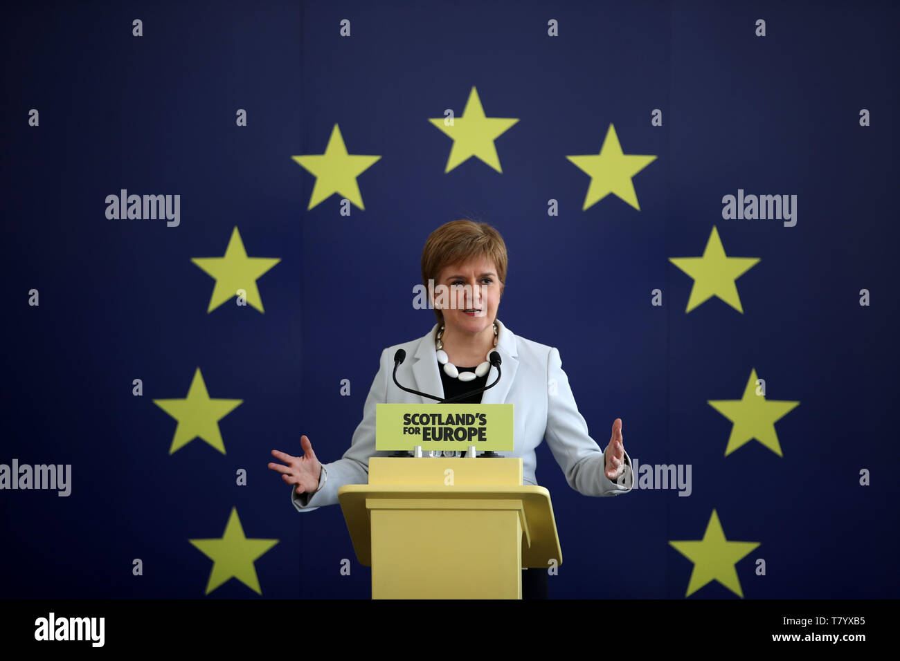 Primo Ministro Nicola Storione al lancio del SNP campagna elettorale europea al Dynamic Earth, Edimburgo. Foto Stock