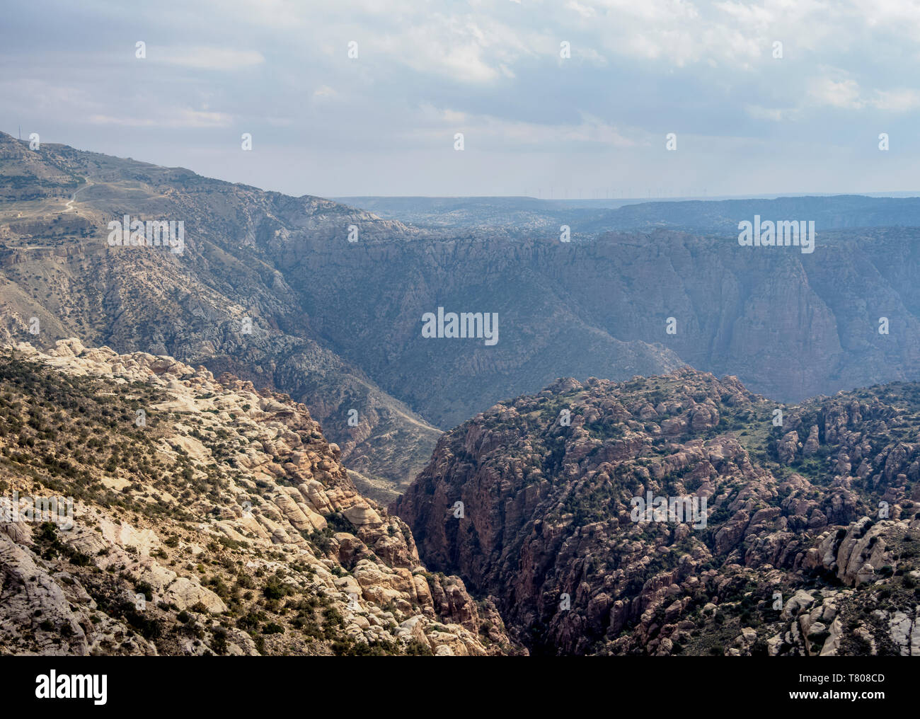 Dana Riserva della Biosfera, vista in elevazione, Tafilah Governatorato, Giordania, Medio Oriente Foto Stock