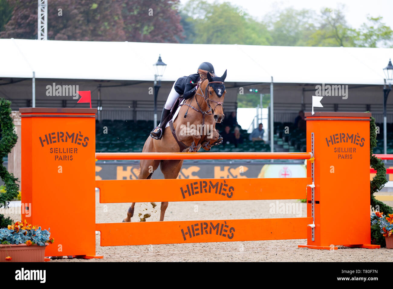 Windsor, Berkshire, Regno Unito. 09 Maggio, 2019. Vincitore. La Georgia Tame equitazione Z sette Canya danza. GBR.H&C TV senior 1,35 m aperta. Showjumping. Royal Windsor Horse Show. Windsor. Berkshire. Regno Unito. GBR. 09/05/2019. Credito: Sport In immagini/Alamy Live News Foto Stock
