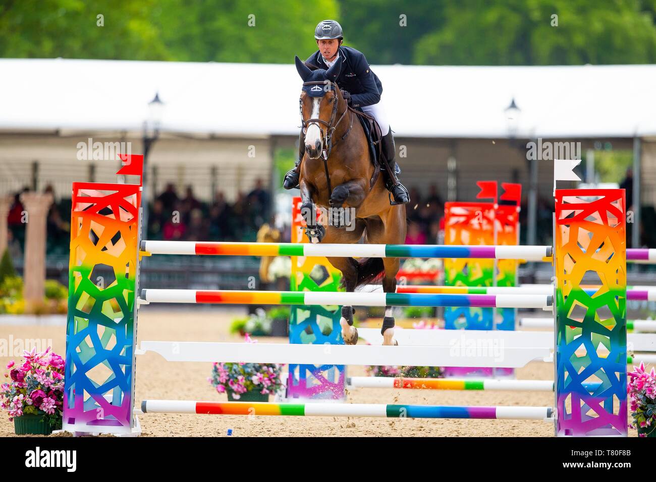 Windsor, Berkshire, Regno Unito. 09 Maggio, 2019. Vincitore. Ben Maher in sella lo zenzero blu. GBR. Land Rover picchetti. 1,45m aperta. Showjumping. Royal Windsor Horse Show. Windsor. Berkshire. Regno Unito. GBR. 09/05/2019. Credito: Sport In immagini/Alamy Live News Foto Stock