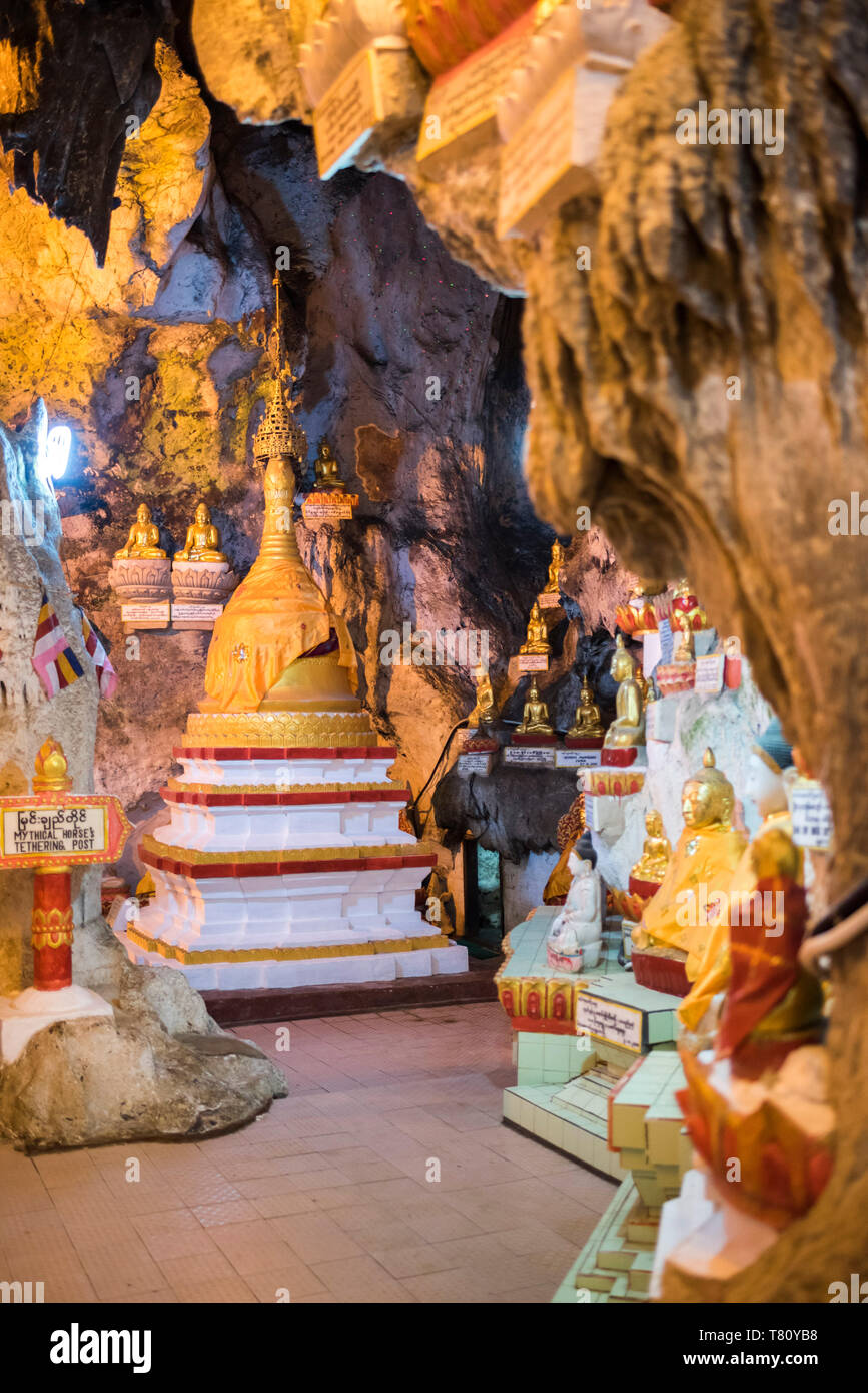 Grotta di Pindaya Festival, Pindaya, Stato Shan, Myanmar (Birmania), Asia Foto Stock