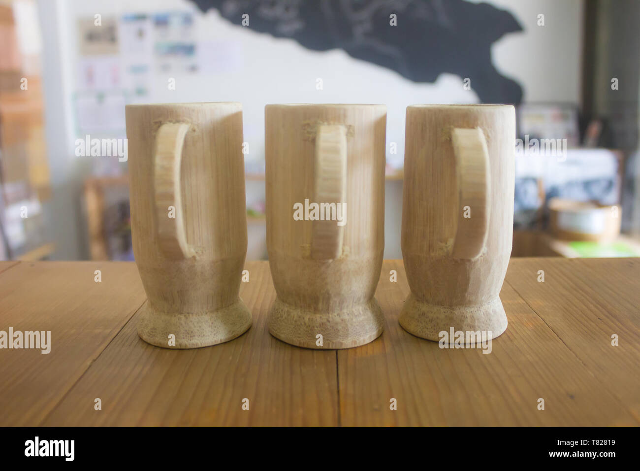 Pulire la coppa di bambù fanno da bambù vetro naturale in Asia lo stile di vita di fatti in casa Foto Stock