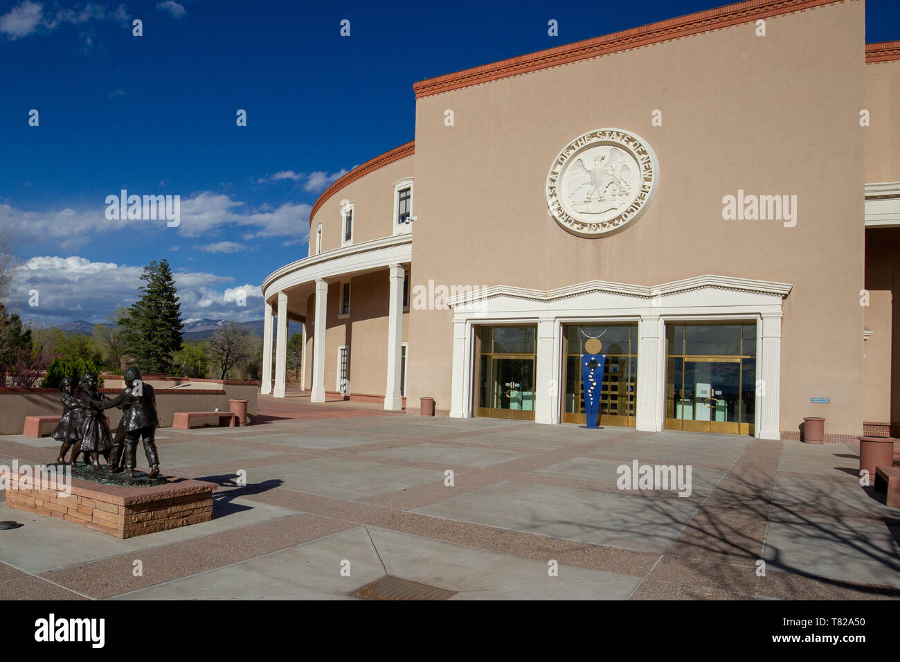 Il Campidoglio dello Stato del New Mexico a Santa Fe, New Mexico è anche noto come il roundhouse.L'unico round state capitol negli Stati Uniti. Foto Stock