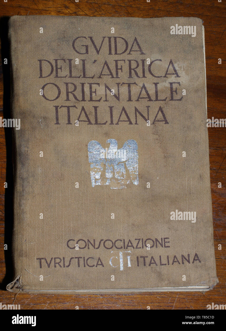 'Africa Orientale Italiana travel guide-book (1938 edition) Foto Stock