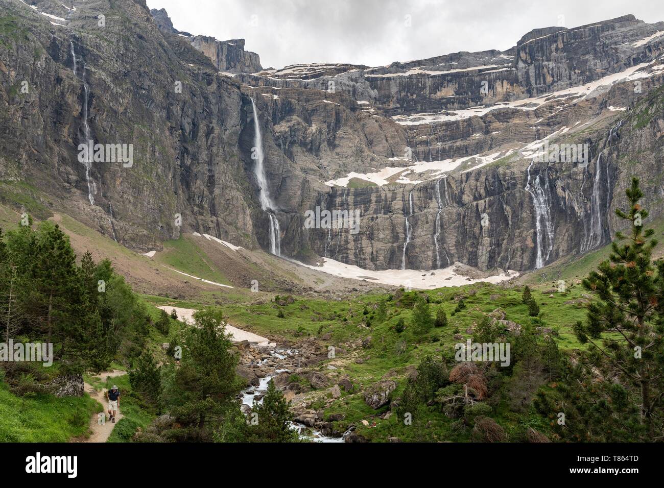 Francia, Hautes-Pyrenees, Gavarnie, Sito Patrimonio Mondiale dell'UNESCO, il Parco Nazionale dei Pirenei Foto Stock