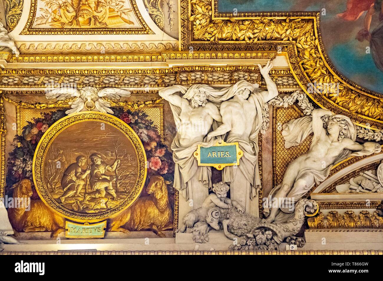 Francia, Parigi, il museo del Louvre, la galleria di Apollo, il segno zodiacale del Ariete Foto Stock