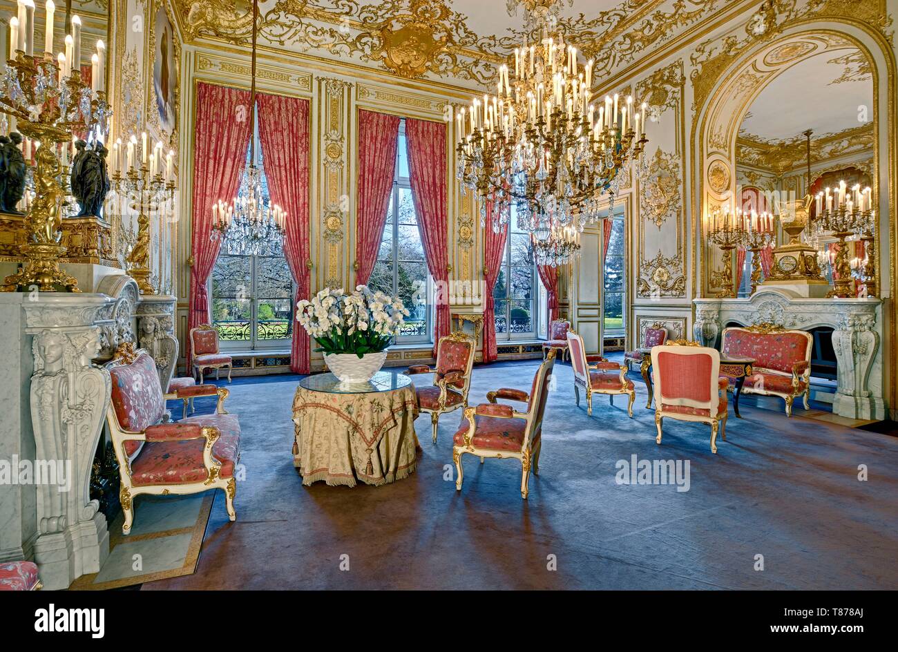 Francia, Parigi, zona elencata come patrimonio mondiale dall' UNESCO, il palazzo Bourbon, sede dell'Assemblea nazionale francese, le stagioni Lounge a Lassay Hotel Foto Stock