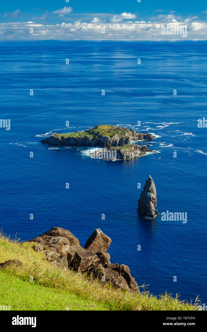 Tangata matu isolette in Rapa Nui, vista dall'alto Foto Stock