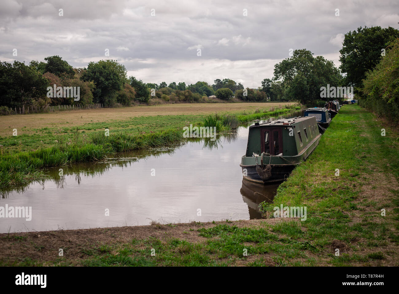 Ampia vista del Canal Boat nel Regno Unito Foto Stock