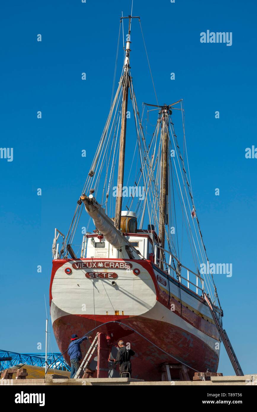 Francia, Herault, Sete, Trawler nella carenatura Foto Stock