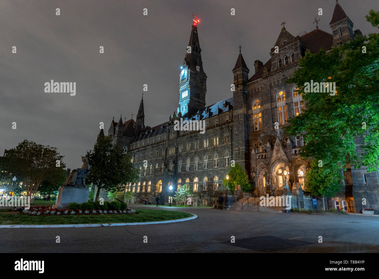 La Georgetown University building di notte a Washington dc visualizza Foto Stock