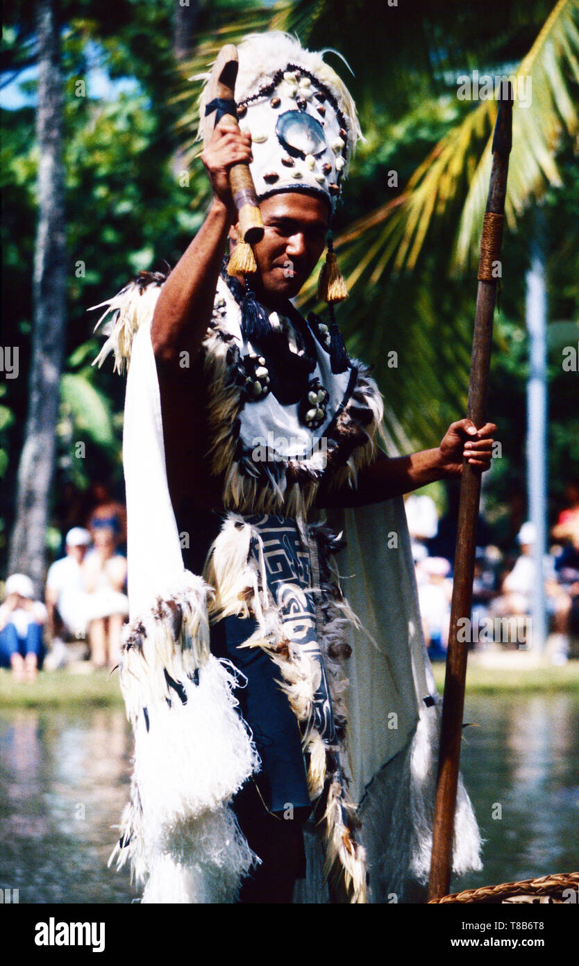 Canoa parade,Centro Culturale Polinesiano,Oahu, alle Hawaii Foto Stock