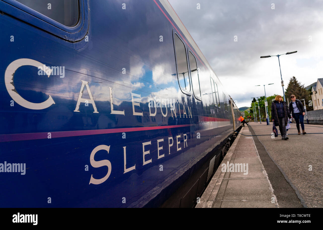 Caledonian Sleeper carrello a Fort William stazione, Scotland, Regno Unito Foto Stock