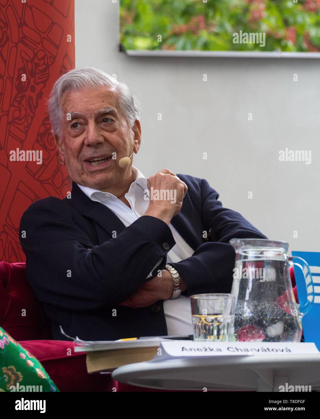 Mario Vargas Llosa, Premio Nobel per la letteratura peruviana, partecipa al 25° Salone Internazionale del Libro e Festival letterario del mondo del Libro di Praga 2019, ceco Foto Stock