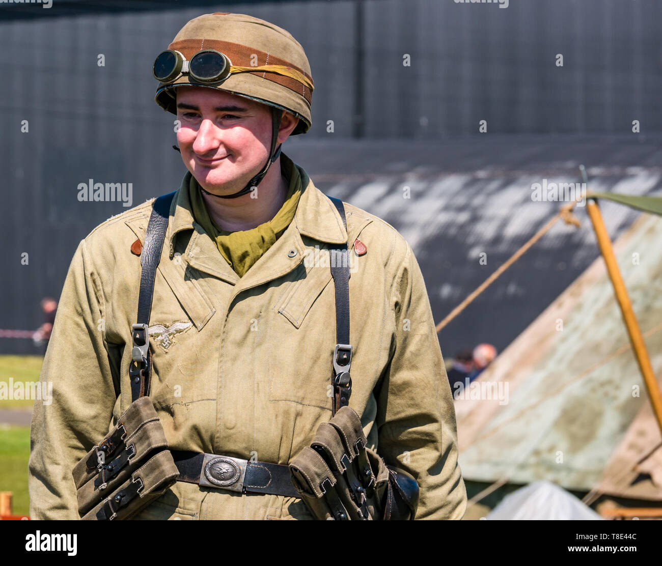 Il Museo del Volo, East Fortune, East Lothian, Scozia, Regno Unito il 12 maggio 2019. Esperienza di guerra: una giornata con la famiglia con tutte le cose relative al mondo di guerre tra cui una replica di una seconda guerra mondiale esercito tedesco camp e attrezzature militari Foto Stock