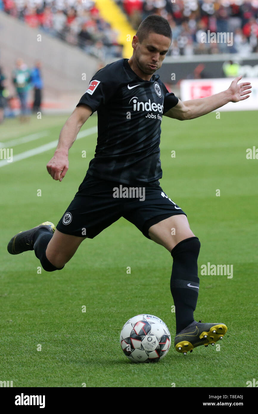 12 maggio 2019, Assia, Frankfurt/M.: Calcio - Bundesliga, Eintracht Frankfurt - FSV Mainz 05, XXXIII giornata in Commerzbank-Arena Der Frankfurter Mijat Gacinovic. Foto: Thomas Frey/dpa - Utilizzare solo dopo accordo contrattuale Foto Stock