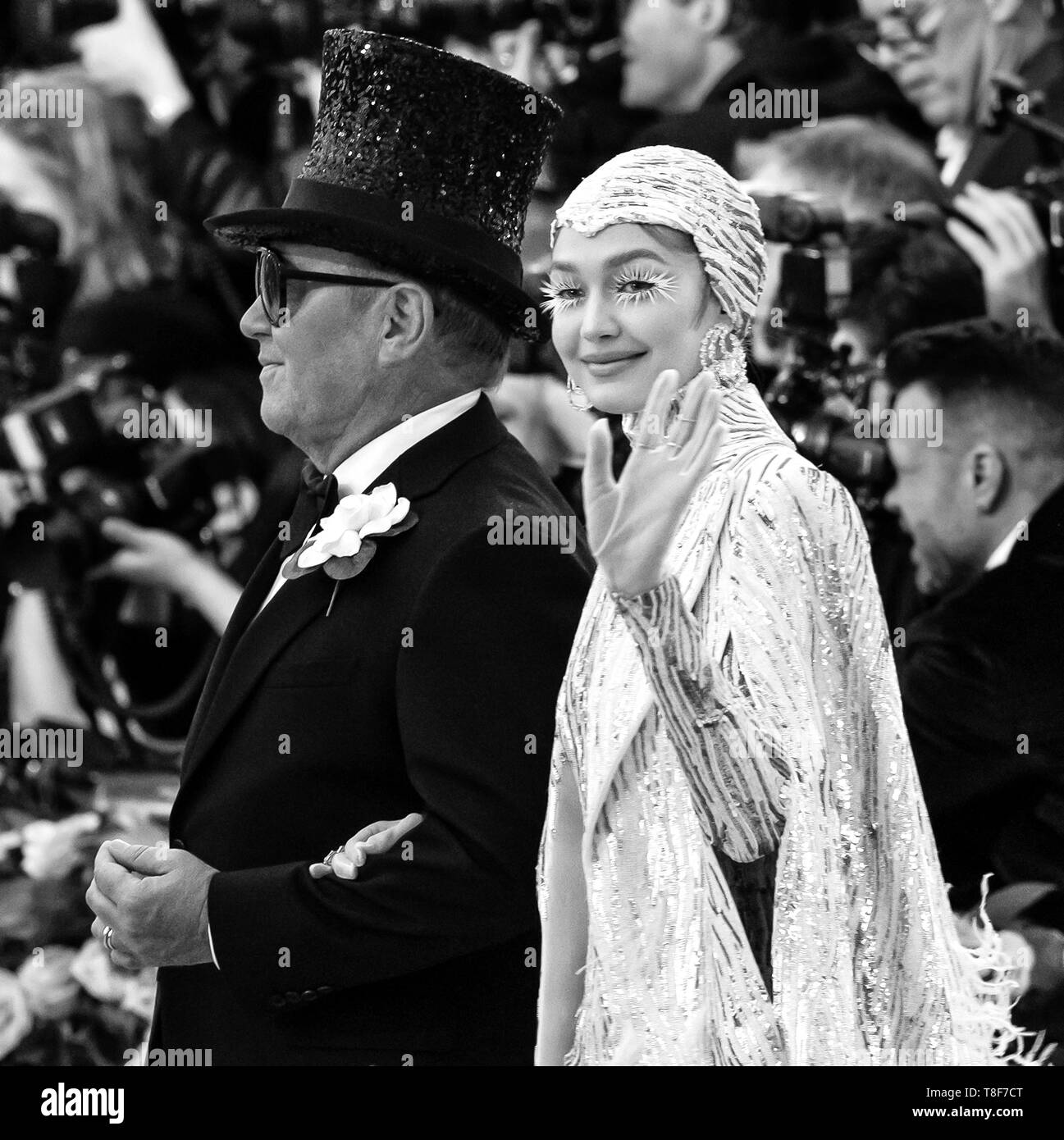 New York, NY - Maggio 06, 2019: Michael Kors e Gigi Hadid arriva per il 2019 si è riunito di gala per celebrare il Camp: Note sulla moda al Metropolitan Museum di Foto Stock