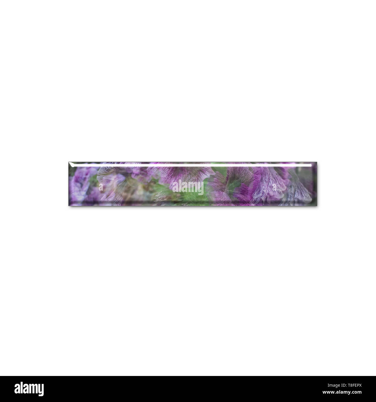 Gli hashtag simbolo. Parte di una serie di lettere, numeri e simboli di 3D alfabeto realizzato con una immagine floreale su sfondo bianco Foto Stock