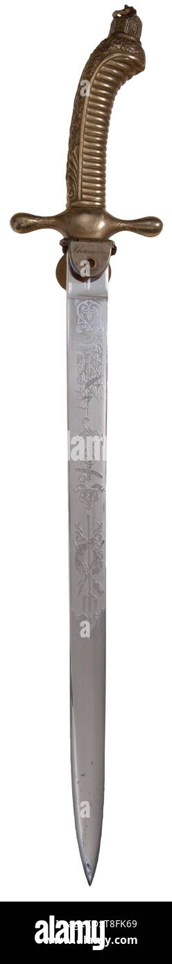 Un albergo di lusso a m 1872 U-boat engineer pugnale originariamente appartenente a Martin Schumann, servita sulla SM U-3 e SM U-67. Accessori Deluxe in tutto. Crown pomo, lama incisa, denominata coperchio posteriore. WKC fabbricato. Cfr. Hermann Hampe/Vic Diehl, Deutsche Marinedolche, 2009, p. 80-85. Lunghezza 48,5 cm. Rare U-boat Sidearm orrendo. Provenienza: Vic Diehl collezione. Stati Uniti d'America - Los storica, storica, marina, le forze navali e militari, militaria, ramo di servizio, rami di servizio, forze armate, servizio armato, oggetto, oggetti, alambicchi, clipping, clippings, tagliate, cut-out, c, Additional-Rights-Clearance-Info-Not-Available Foto Stock