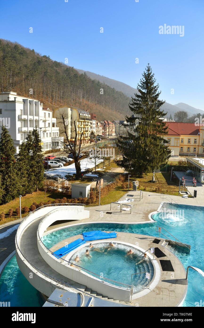 La Slovacchia, Trencin Regione, Trencianske Teplice, città termale, grande piscina Foto Stock