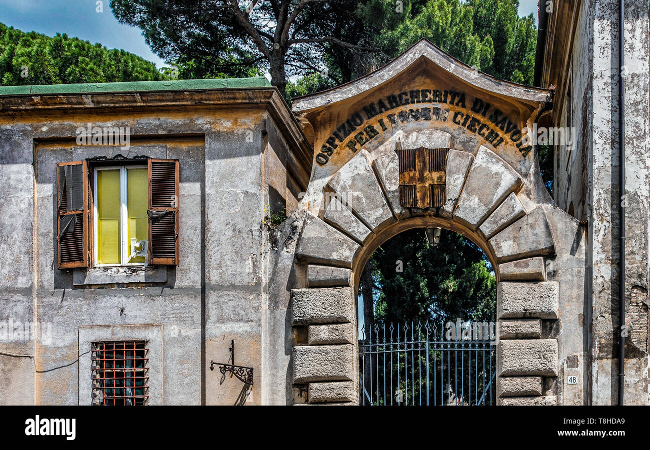 La vecchia entrata del Casale di San Pio V (San Pio V Casa), a Roma, Italia Foto Stock